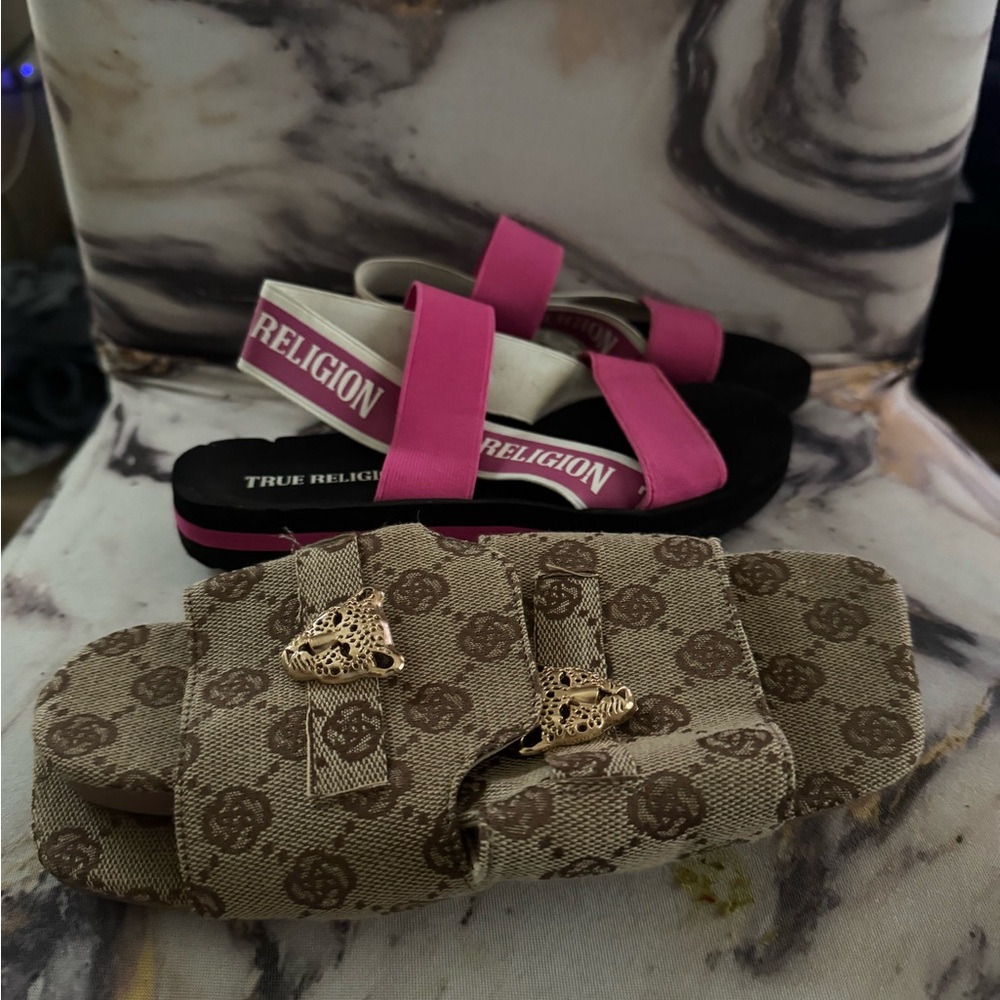 True Religion Women's Pink and Brown Sandals